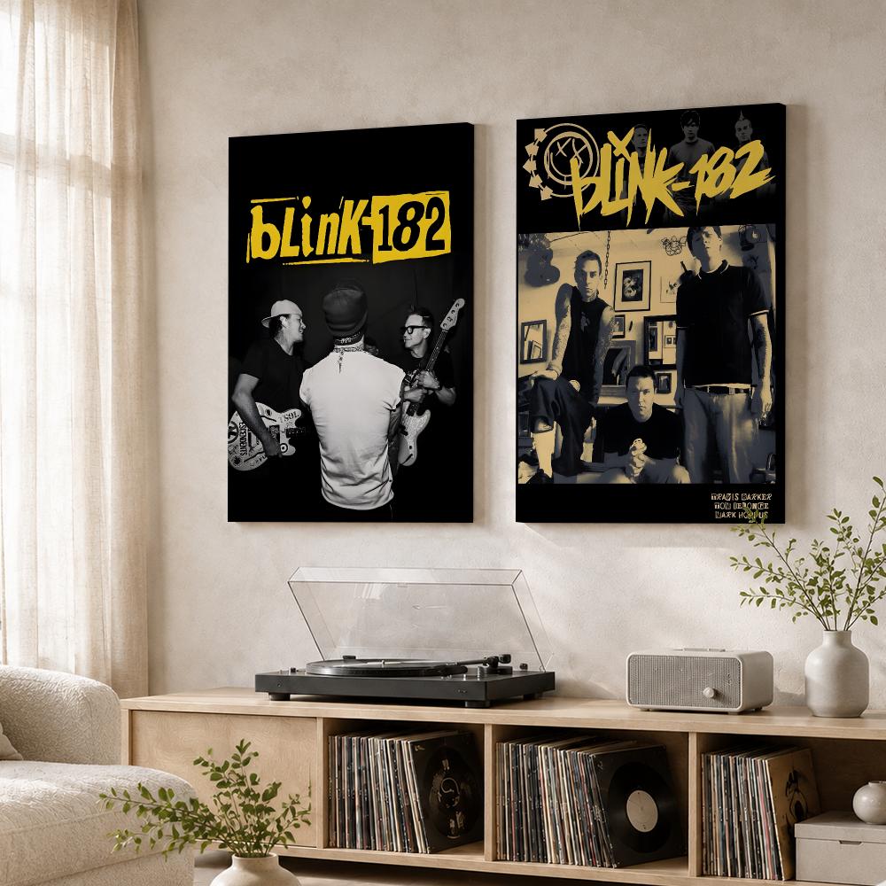 Rock grubu B-Blink 182, çerçev - Live Rock incelemesi ve fiyatı